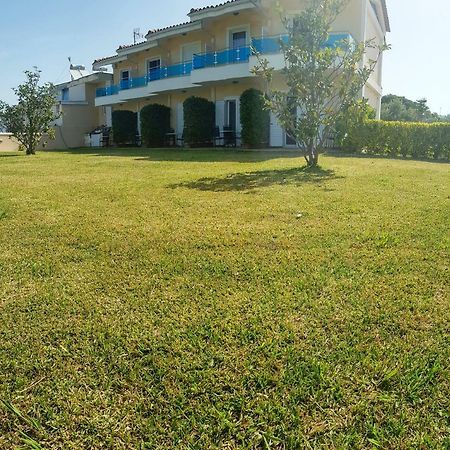 Christopoulos Villas Айгио Екстериор снимка