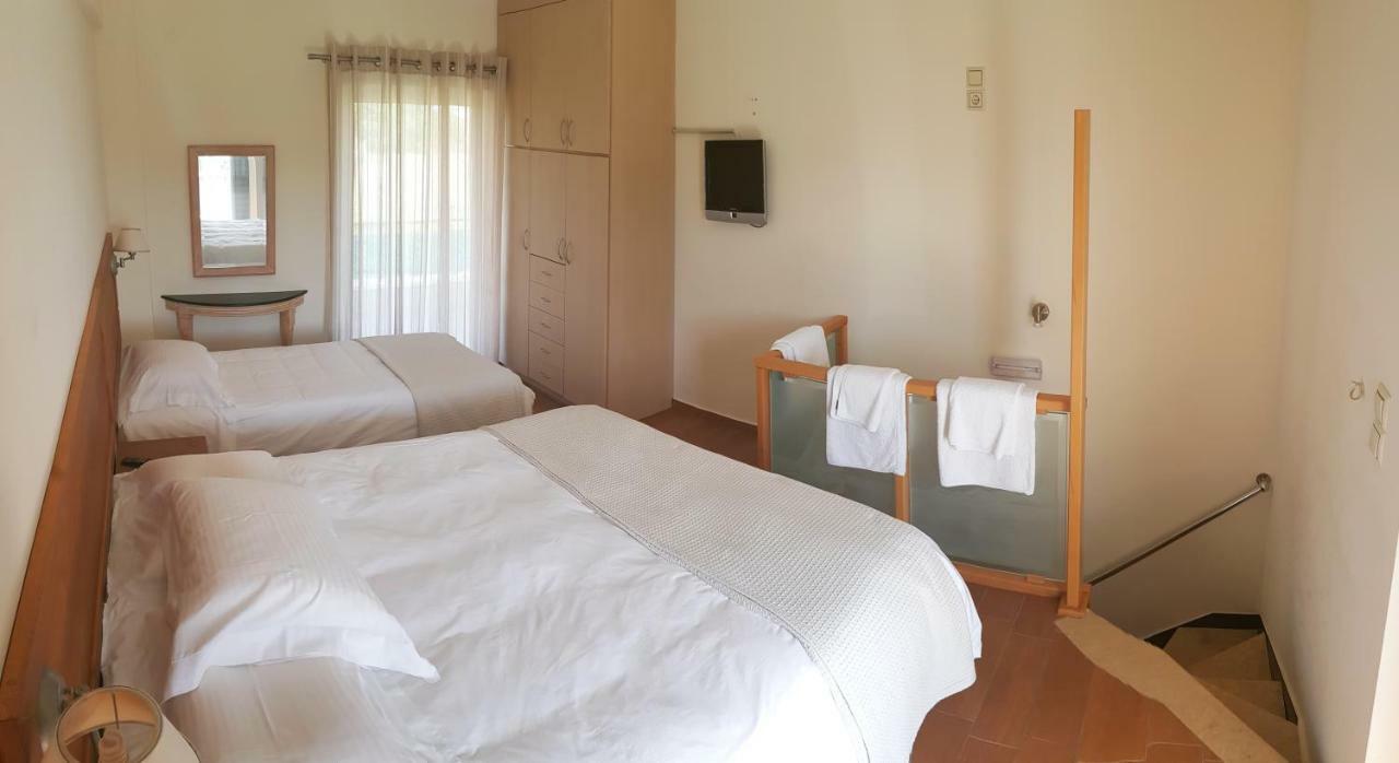 Christopoulos Villas Айгио Екстериор снимка
