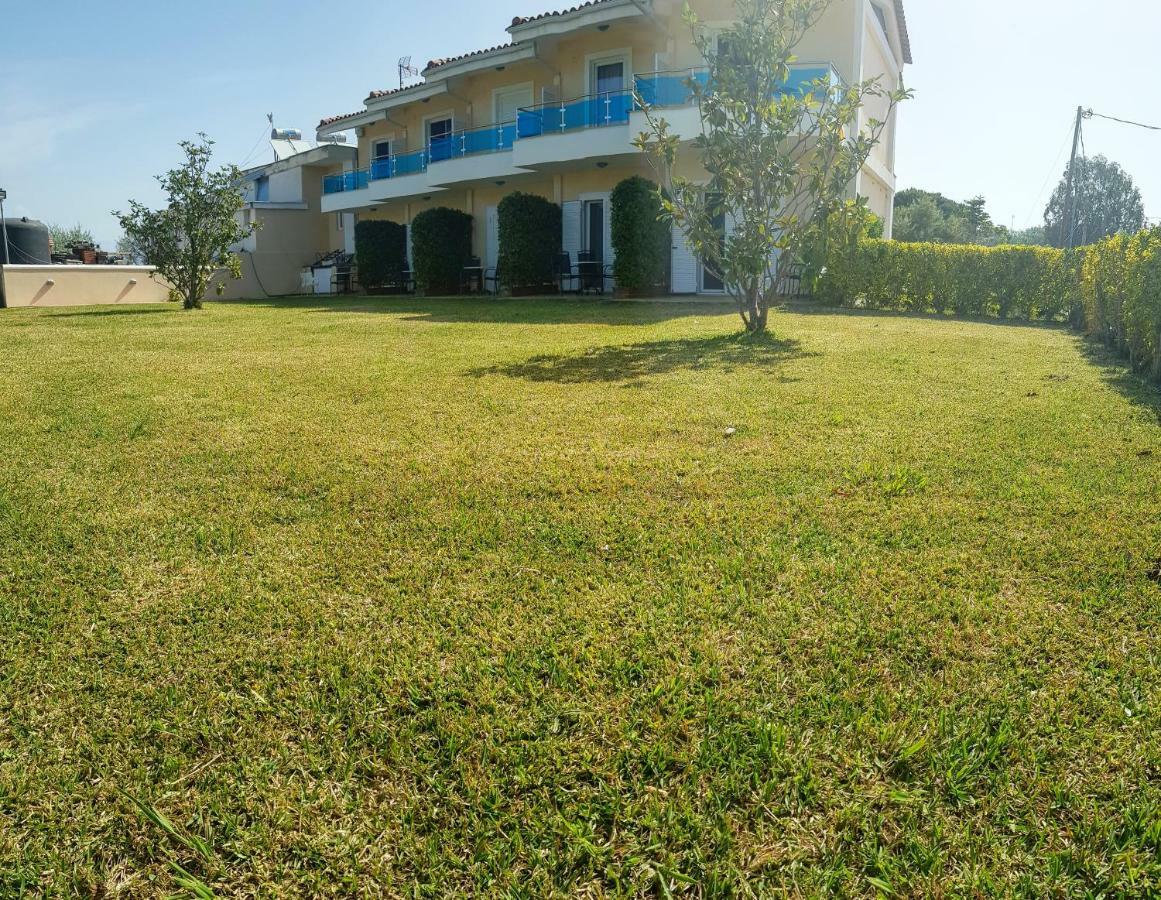 Christopoulos Villas Айгио Екстериор снимка